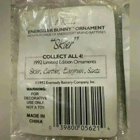Vintage set of 4 Energizer Bunny Christmas Ornaments in Original Packaging - Picture 9 of 10